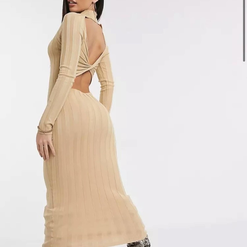 Missguided | Tall Crack The Dress Code High Neck twist Cut Out Back Maxi Dress •